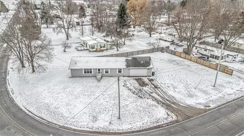 820 Emory St, Howard City, MI 49329