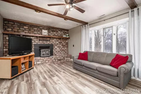 714 W State St, Belding, MI 48809 photo 14