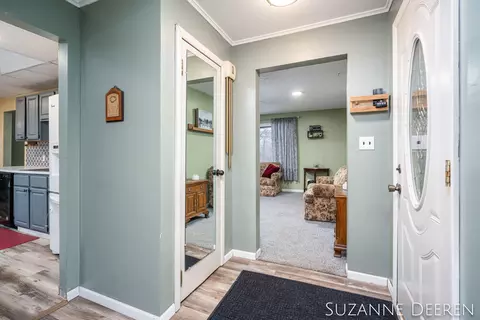 714 W State St, Belding, MI 48809 photo 6
