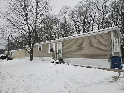 12857 Michael Dr #49, Wayland, MI 49348