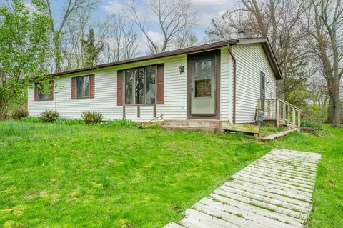 12843 S Wolcott Ave, Sawyer, MI 49125