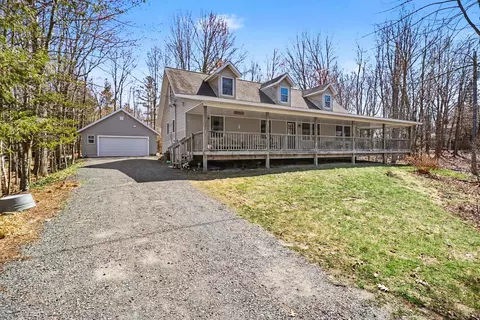 4760 N Lakeshore Dr, Mears, MI 49436
