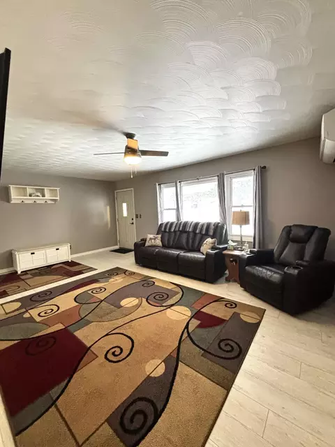 3975 Mcarthur Rd, Jackson, MI 49203 photo 4
