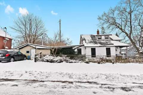 162 Edison St, Pontiac, MI 48342