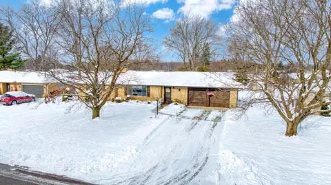 912 Halstead Blvd, Jackson, MI 49203 photo 2