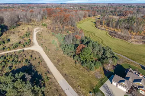 6048 Dublin Dr, Stanwood, MI 49346