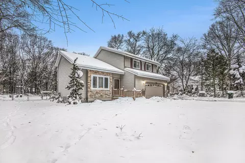 2475 Riverdale Dr, Twin Lake, MI 49457