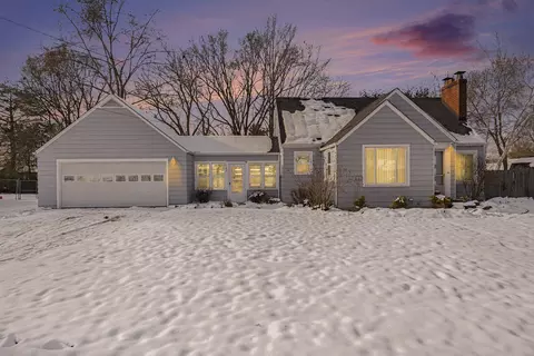 2185 Anderson Rd, Saginaw, MI 48603