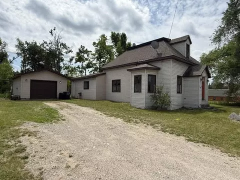 1984 E Miller Rd, Fairview, MI 48621 photo 2