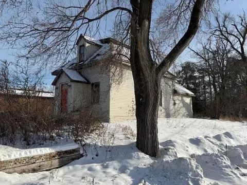 1984 E Miller Rd, Fairview, MI 48621 photo 3