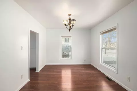 718 Center St, Jackson, MI 49202 photo 5