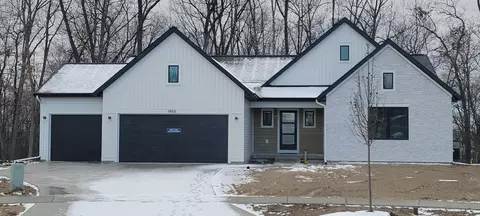 1468 Kimber Dr SE #116, Lowell, MI 49331