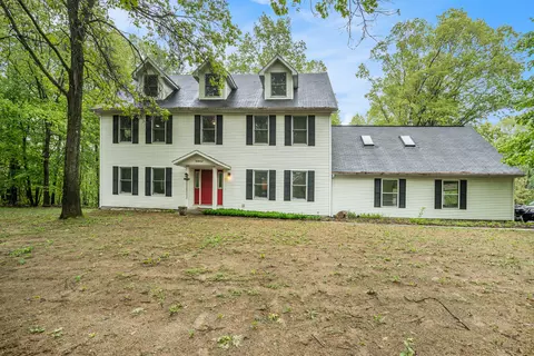 36862 49th Ave, Paw Paw, MI 49079