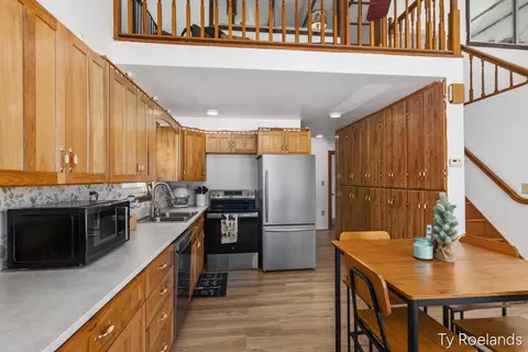 Kitchen - 1067 Somers Rd, Lyons, MI 48851 photo 1 of 1