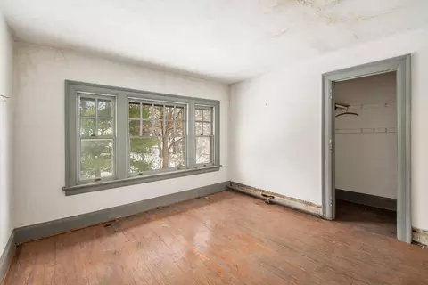 Bedroom - 542 A St, Jackson, MI 49201 photo 3 of 6