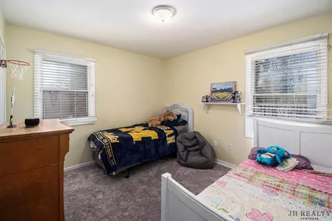 446 Adaway Ave SE, Ada, MI 49301 photo 27