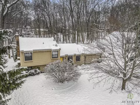 446 Adaway Ave SE, Ada, MI 49301 photo 5