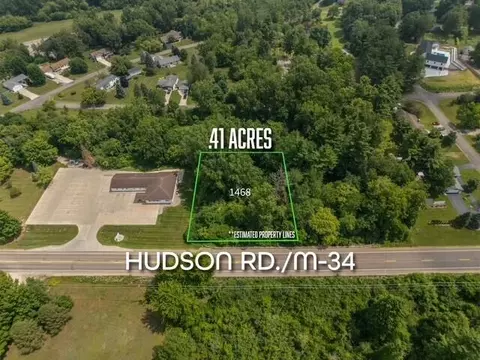 1468 Hudson Rd, Hillsdale, MI 49242