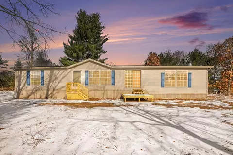 17790 Monroe Rd, Morley, MI 49336