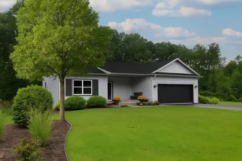 9421 Sassafras Trl #76, Portage, MI 49002