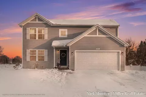 210 Thorn Hill Ct, Hastings, MI 49058