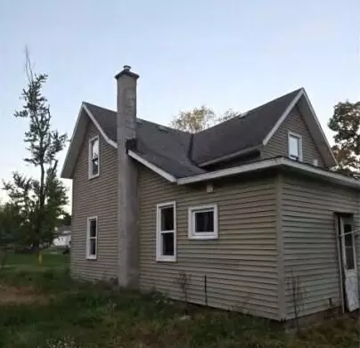 216 W Pine St, Bloomingdale, MI 49026
