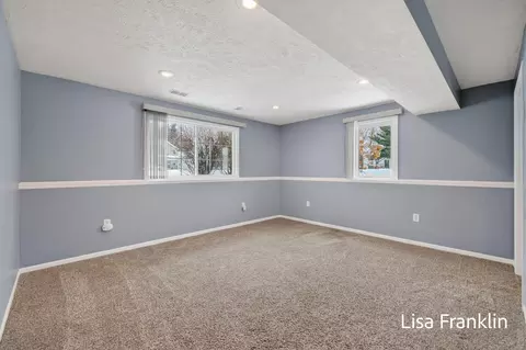 5541 Eric St, Allendale, MI 49401 photo 40