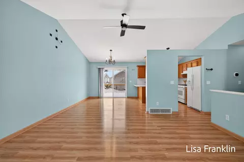 5541 Eric St, Allendale, MI 49401 photo 18