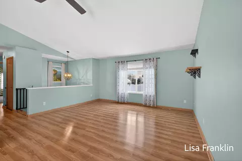 5541 Eric St, Allendale, MI 49401 photo 14