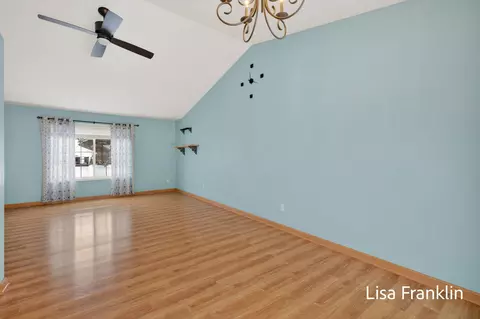 5541 Eric St, Allendale, MI 49401 photo 13