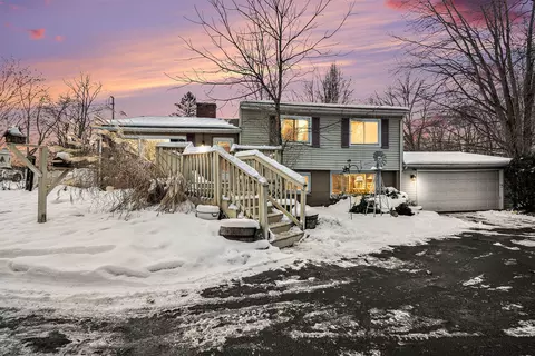 100 Burt Ave, Jackson, MI 49201 photo 3