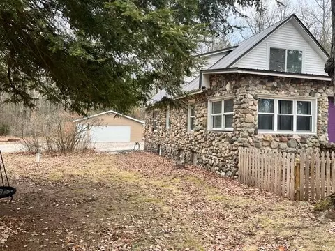 Exterior - 2053 W Parklane, White Cloud, MI 49349 photo 2 of 6