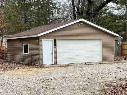Exterior - 2053 W Parklane, White Cloud, MI 49349 photo 3 of 6