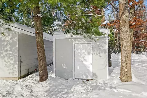 6946 S Lakeview Ave, Idlewild, MI 49642 photo 16