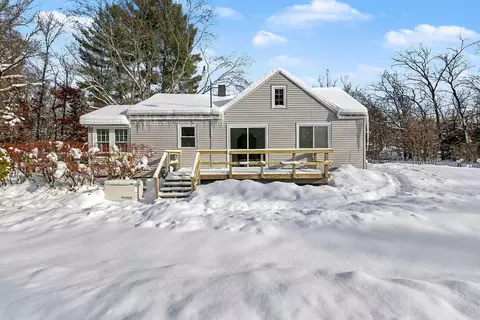 6946 S Lakeview Ave, Idlewild, MI 49642 photo 2