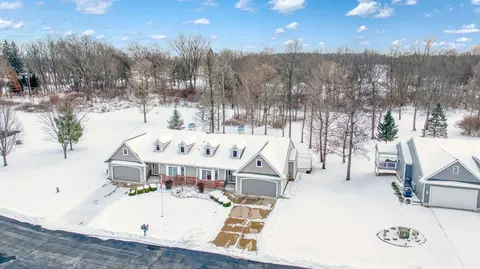 View/Area - 3404 Belgian Cir, Jackson, MI 49203 photo 4 of 8