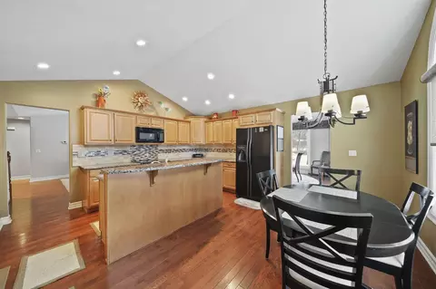 Kitchen - 3404 Belgian Cir, Jackson, MI 49203 photo 2 of 5