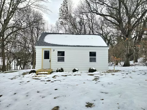 19916 Us-12, White Pigeon, MI 49099