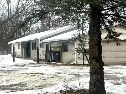 2676 Lincoln Lake Ave NE, Lowell, MI 49331