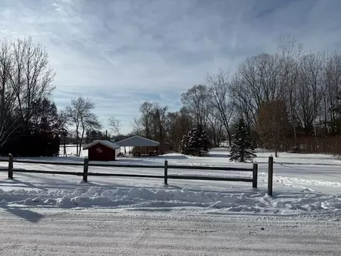 4095 E Shore Dr, Stanton, MI 48888 photo 22