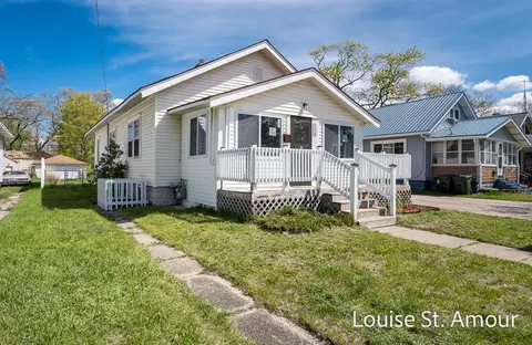 436 Catawba Ave, Muskegon, MI 49442