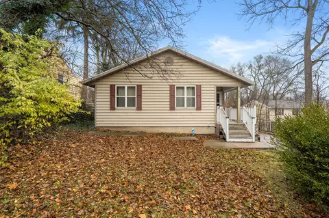 320 Phelps Ave, Kalamazoo, MI 49048