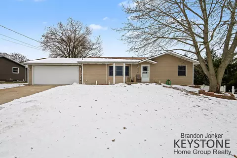 7384 Rezen Dr NE, Rockford, MI 49341