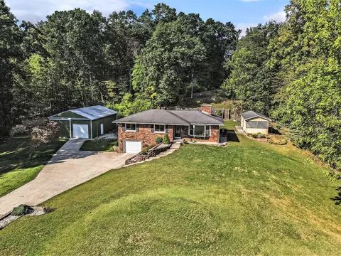 12372 Bidelman Rd, Three Rivers, MI 49093 photo 2