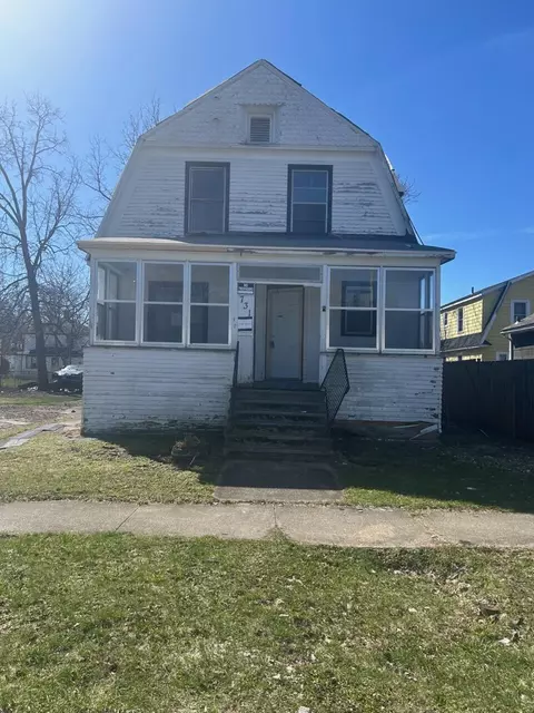 731 Mabel St, Kalamazoo, MI 49007