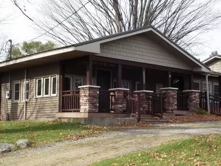 13162870 E Chauvez Rd, Scottville, MI 49454