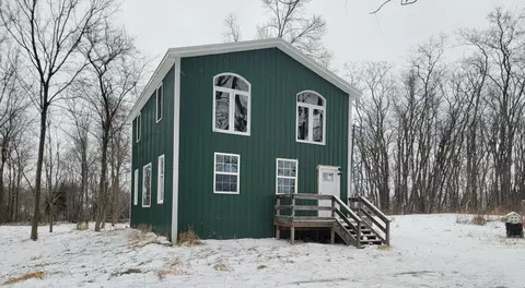 2507 S Waldron Rd S, Hudson, MI 49247