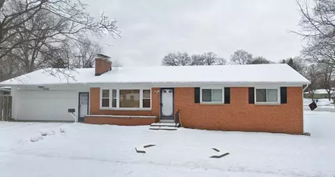 1751 Diamond Ave NE, Grand Rapids, MI 49505