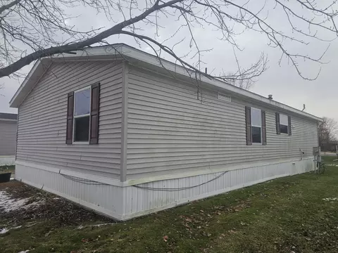 4048 Knightsbridge Ln, Jackson, MI 49201 photo 4
