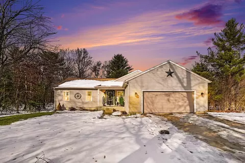 3230 Sarah Cir, Twin Lake, MI 49457